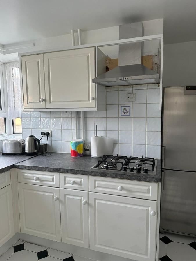 Spacious 2 Bed Flat Barking  Exterior foto